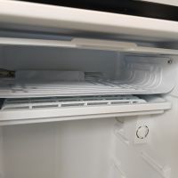Хладилник ариели 93 литра Arielli малък хладилник с камера в черно,сиво и бяло , снимка 8 - Хладилници - 45745917