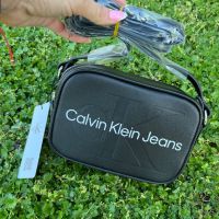 Нова дамска чанта Calvin Klein, снимка 1 - Чанти - 44961406