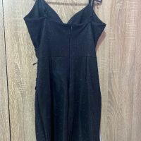 Черна рокля, снимка 2 - Рокли - 45102251