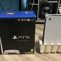 Продавам Ps5 в перфектно състояние!, снимка 2 - PlayStation конзоли - 45674261