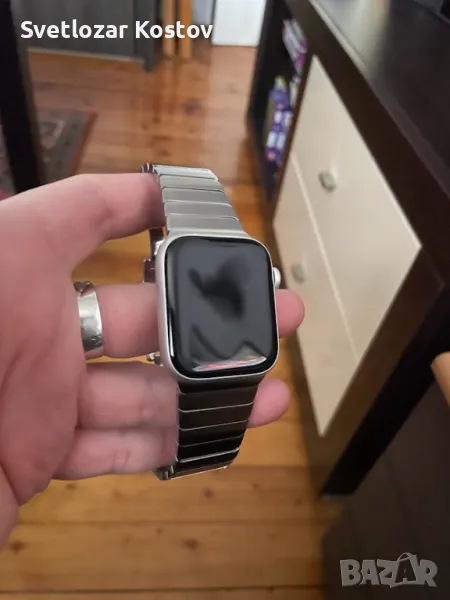 Apple Watch SE 44mm, снимка 1