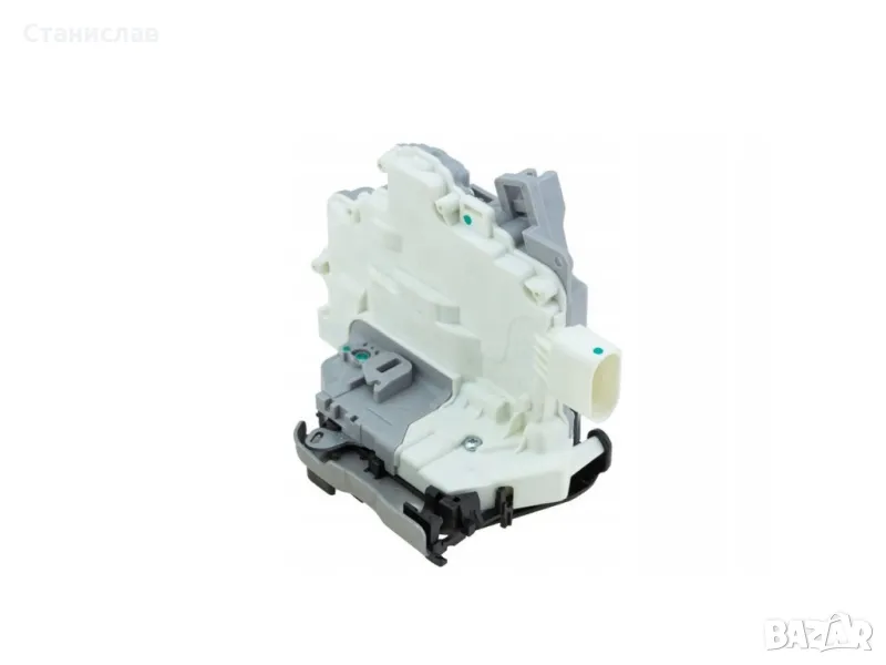 Audi A3 8V Брава за задна дясна врата , снимка 1