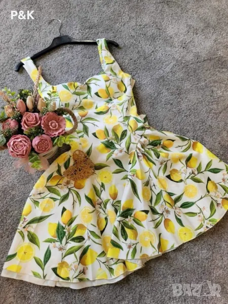 Лятна рокля с лимони и твърди чашки, снимка 1