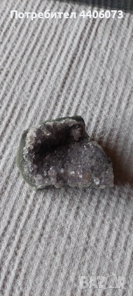 Продавам минерал, снимка 1