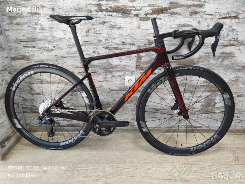 НОВ карбонов шосеен велосипед KTM Revelator Alto Master Disc Ultegra Di2 12 Vision , снимка 1