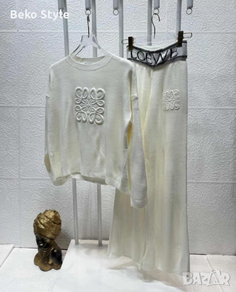 Дамски комплект Loewe машинно плътно плетиво, снимка 1