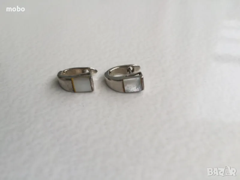  Сребърни обици с бял седеф , проба 925, с английско закопчаване, общо тегло : 2.68г, снимка 1