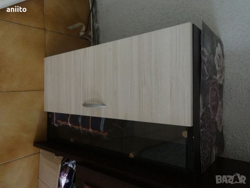Нов! Горен кухненски шкаф със стъкло -Варна., снимка 1