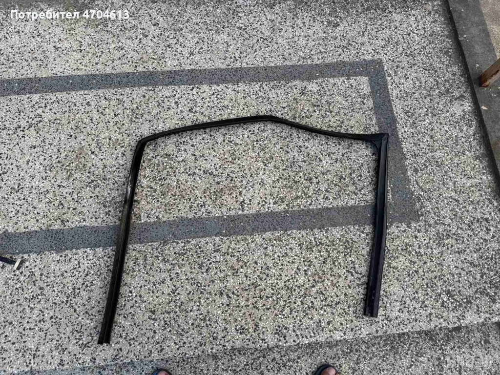 Упътнение водач на стъклото на предна дясна врата на Range Rover Evoque само за 50Eur. bj-21596, снимка 1