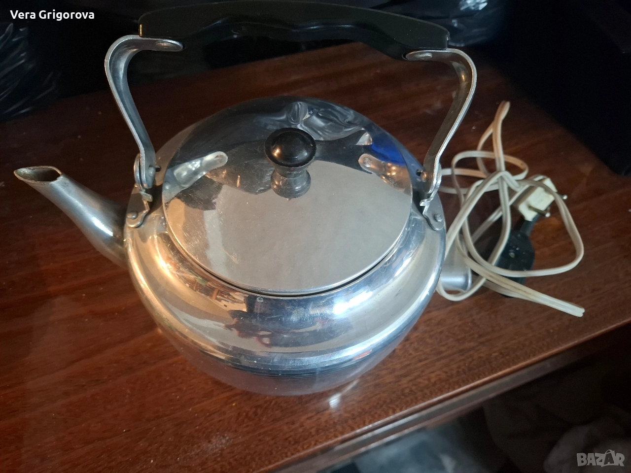 Продавам електрически чайник, снимка 1