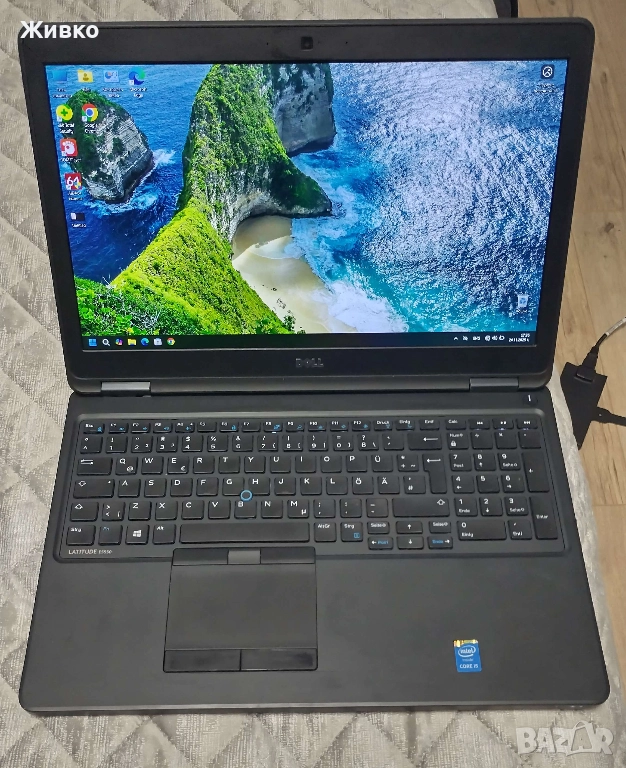 Dell Latitude E5550, 15.6,Core i5-5gen,8GB,256GBssd, 2.30ч, снимка 1