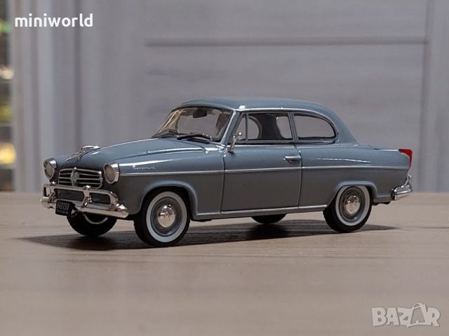 Borgward Isabella 1961 - мащаб 1:43 на Salvat моделът е нов в блистер, снимка 1 - Колекции - 45865328