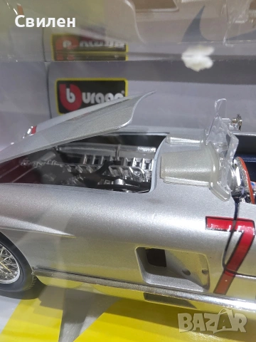 Модел на Mercedes SLR мащаб 1:18, снимка 7 - Колекции - 53128926