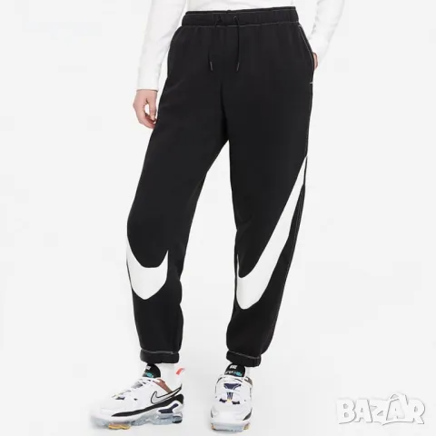 Дамски комплект Nike Swoosh - размер S/M, снимка 6 - Спортни екипи - 47440977