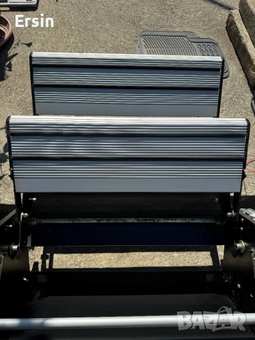 Електрическа Двойна Степенка  LiPPERT Project 2000 за MORELO Reisemobile  (Неразличима от нова) , снимка 11 - Къмпинг мебели - 51801559