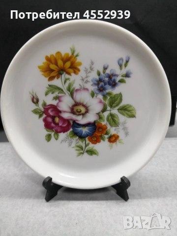 Винтидж порцеланови чинийки декоратияни, снимка 3 - Чинии - 54001628