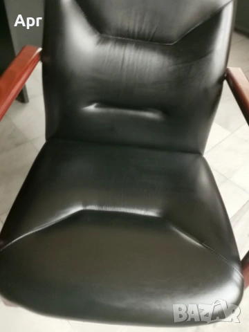 2 бр посетителски столове Кресло / кожа с махагон, снимка 2 - Столове - 53621689