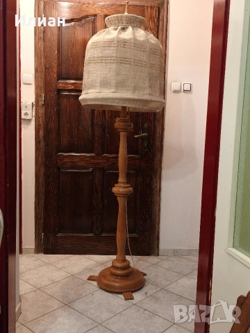 Подова лампа, снимка 2 - Настолни лампи - 53514736