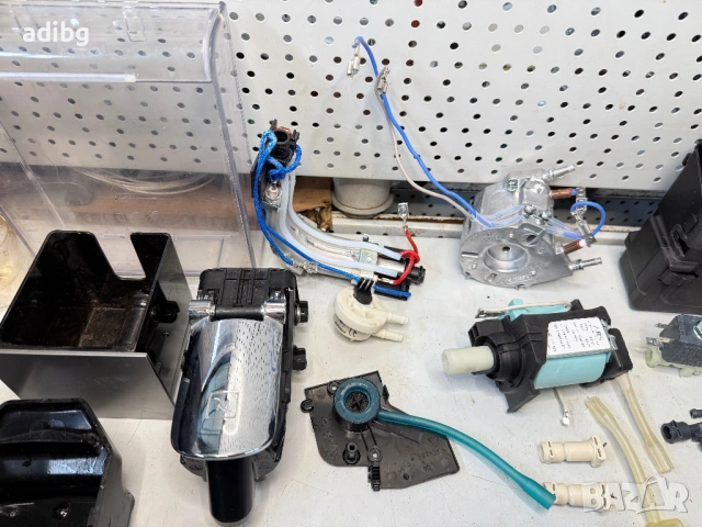 На Части - Delonghi Nespresso EN520.S Lattissima, снимка 11 - Кафемашини - 54065266