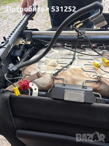 Продавам предни седалки за Ауди А4, снимка 8 - Аксесоари и консумативи - 54095436