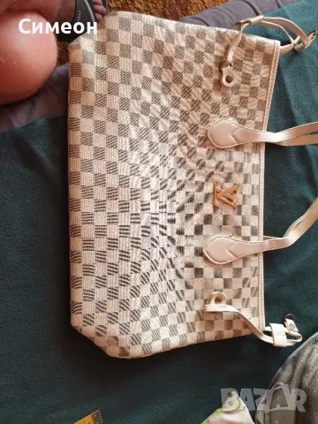 чанта Louis vuitton, снимка 1 - Чанти - 46887311