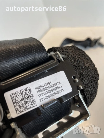 Заден среден колан за безопасност за Volvo S60 2.0 TDI (2012) 39813791 , снимка 2 - Части - 54300602