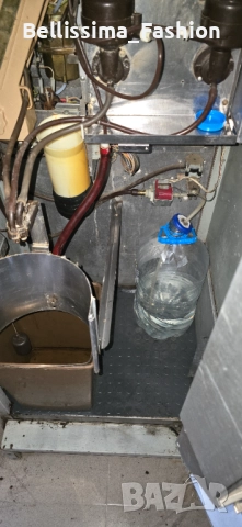 Продавам вендинг автомат Зануси Венеция LX, снимка 7 - Вендинг машини - 51982061