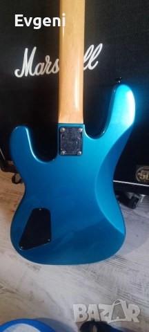 Бас китара Charvel model 2B, снимка 4 - Китари - 51814103