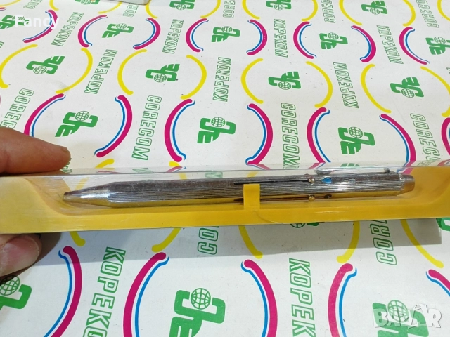 Четири цветен метален химикал, снимка 4 - Антикварни и старинни предмети - 52467923