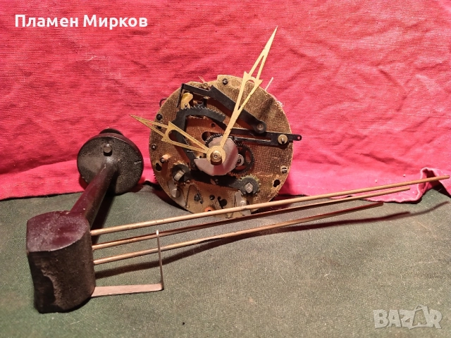 Механизъм за германски настолен часовник, снимка 2 - Антикварни и старинни предмети - 51980202