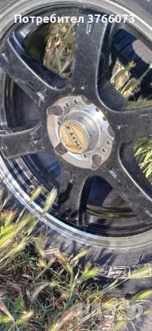 Джанти с гуми 265 60 18 за Grand Cherokee 