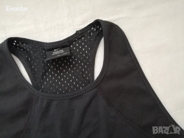 Nike Pro HYPERCOOL оригинален дамски потник р-р XS, снимка 4 - Потници - 47082328