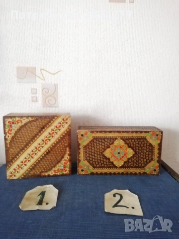 Стари дървени кутии и солница и маска, снимка 2 - Антикварни и старинни предмети - 53066301