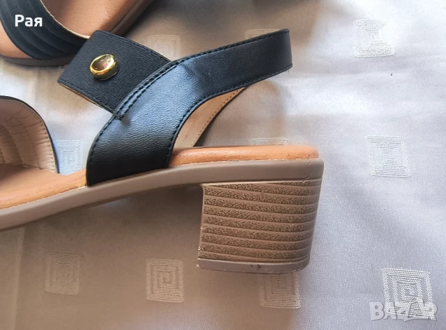 Дамски обувки , снимка 2 - Дамски ежедневни обувки - 51027927