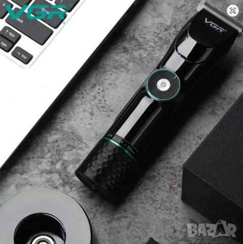 Професионална акумулаторна машинка за подстригване VGR V-256 с LCD дисплей, регулируема скорост и дъ, снимка 3 - Тримери - 52133071
