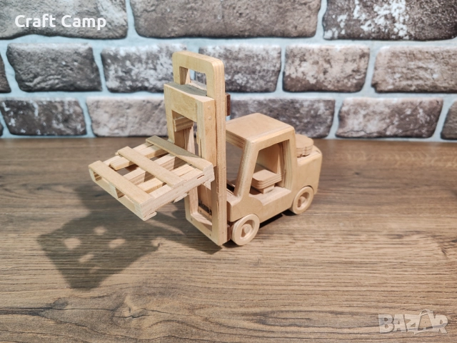 Дървен модел на Мотокар / Електрокар / Товарач – Craft Camp, снимка 5 - Коли, камиони, мотори, писти - 52738575