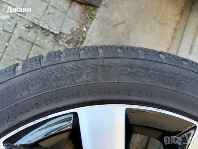 2бр.Nokian 225/45/17, снимка 6 - Гуми и джанти - 53835541