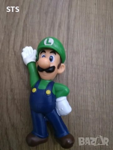 McDonald's фигурка на Луиджи 