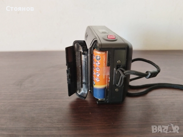 Камера YASHICA J mini, снимка 18 - Фотоапарати - 51859611