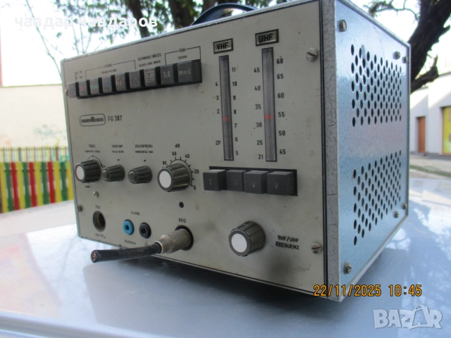 Стар генератор на телевизионни сигнали, снимка 5 - Друга електроника - 52522678