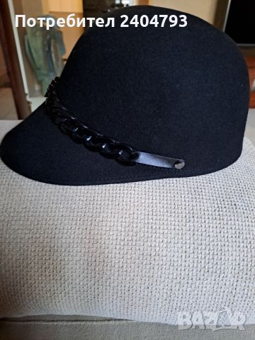 Продавам нова шапка с козирка, 100% вълна, снимка 2 - Шапки - 46370770