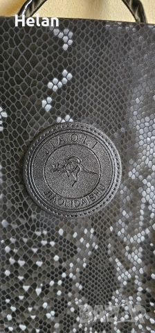 Дамска чанта /раница, снимка 6 - Чанти - 52550064