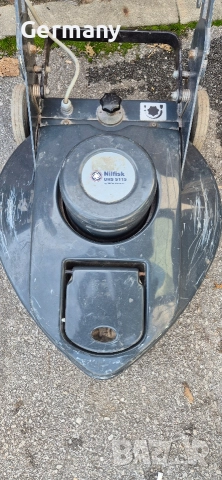 подопочистваща машина nilfisk uhs 5115, снимка 5 - Други машини и части - 52643180