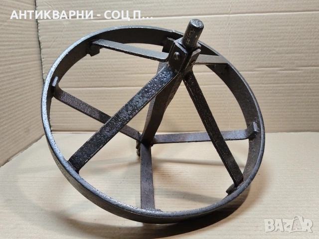 Старо Ковано Метално Колело За Ръчна Количка. / 4,7 кг. / НОМЕР 755., снимка 6 - Антикварни и старинни предмети - 54093149