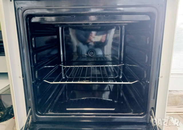 Печка с керамичен плот LOYDS - 50 см, снимка 4 - Печки, фурни - 53883687