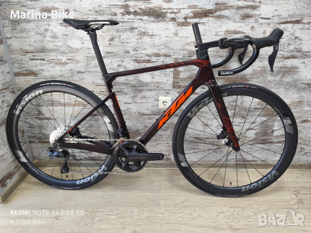 НОВ карбонов шосеен велосипед KTM Revelator Alto Master Disc Ultegra Di2 12 Vision , снимка 1