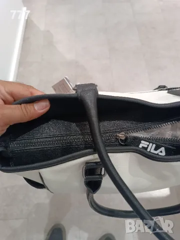 дамска чанта FILA, снимка 5 - Чанти - 46957878