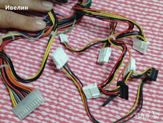 Захранване HP 300W, снимка 2 - Захранвания и кутии - 50477718