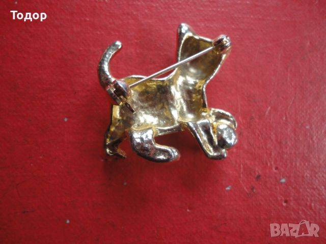 Позлатена брошка коте с перла , снимка 4 - Други - 46407743