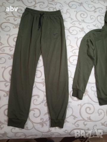 Мъжки комплект Найк Nike , снимка 2 - Спортни дрехи, екипи - 53698016